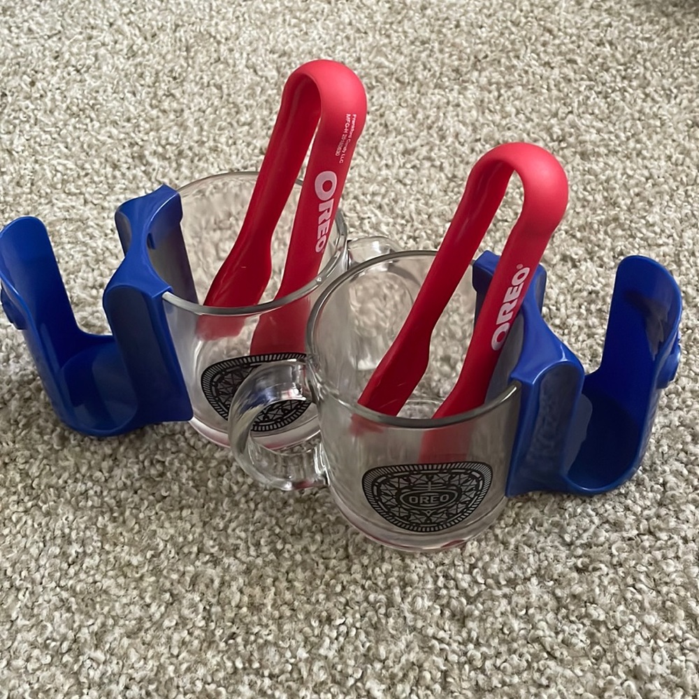 Oreo dunking glasses